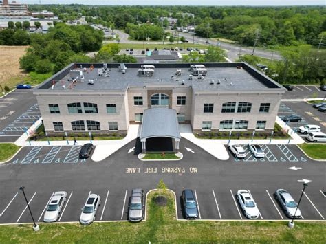 orthopaedic institute freehold nj.